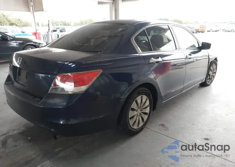 2010 Honda Accord 2.4 Lx из США, поврежденный, VIN 1HGCP2F3XAA018458